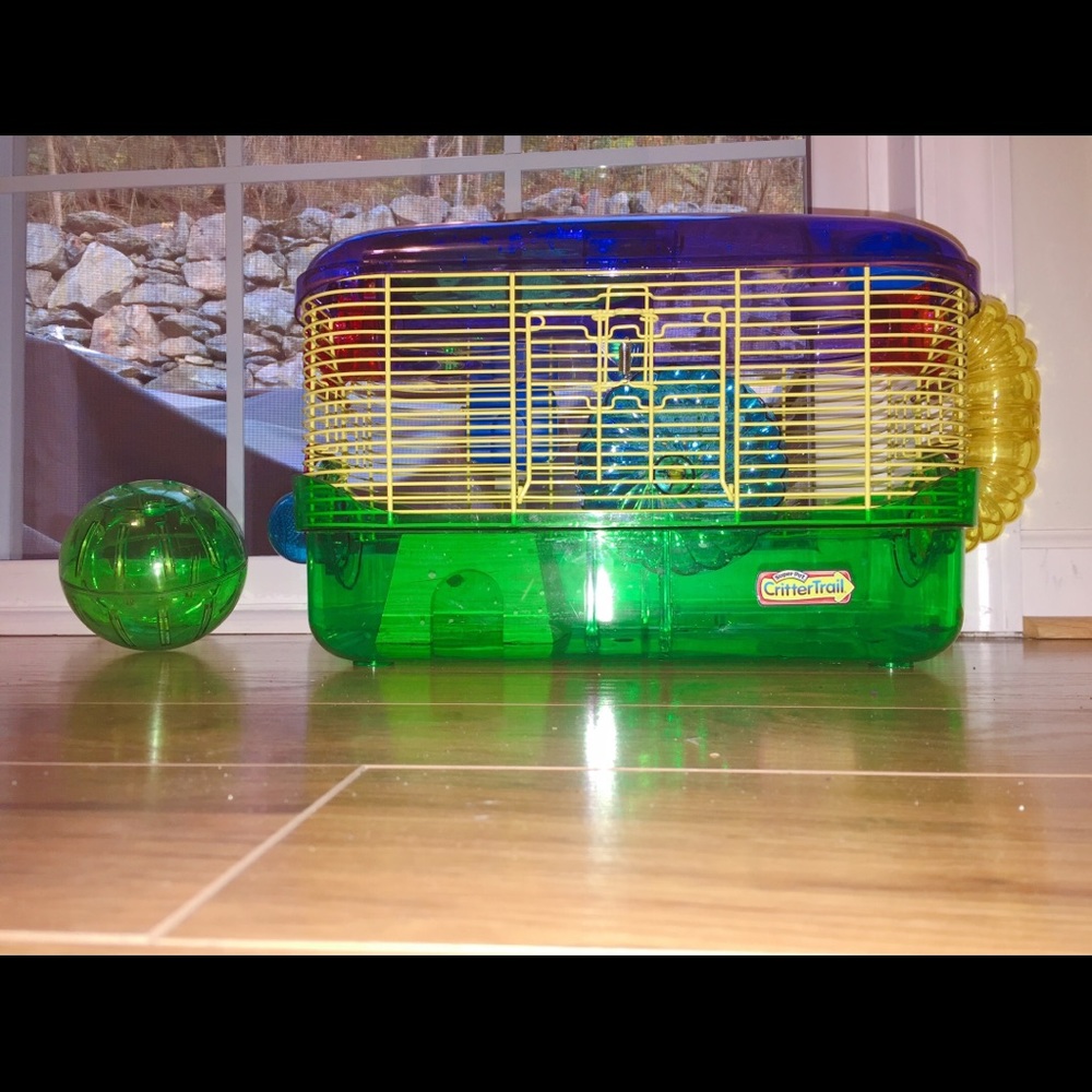 Hamster cage with accessories included